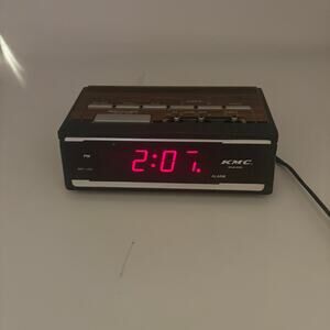 Vintage KMC 907A LED Digital Alarm Clock Dual His Hers Alarm Works Display Issue